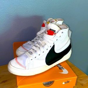Nike Blazer Mid ‘77 Jumbo